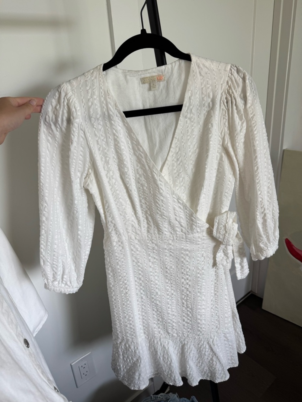 Gianni Bini White Tie Front Summer Dress Size Small Flirty